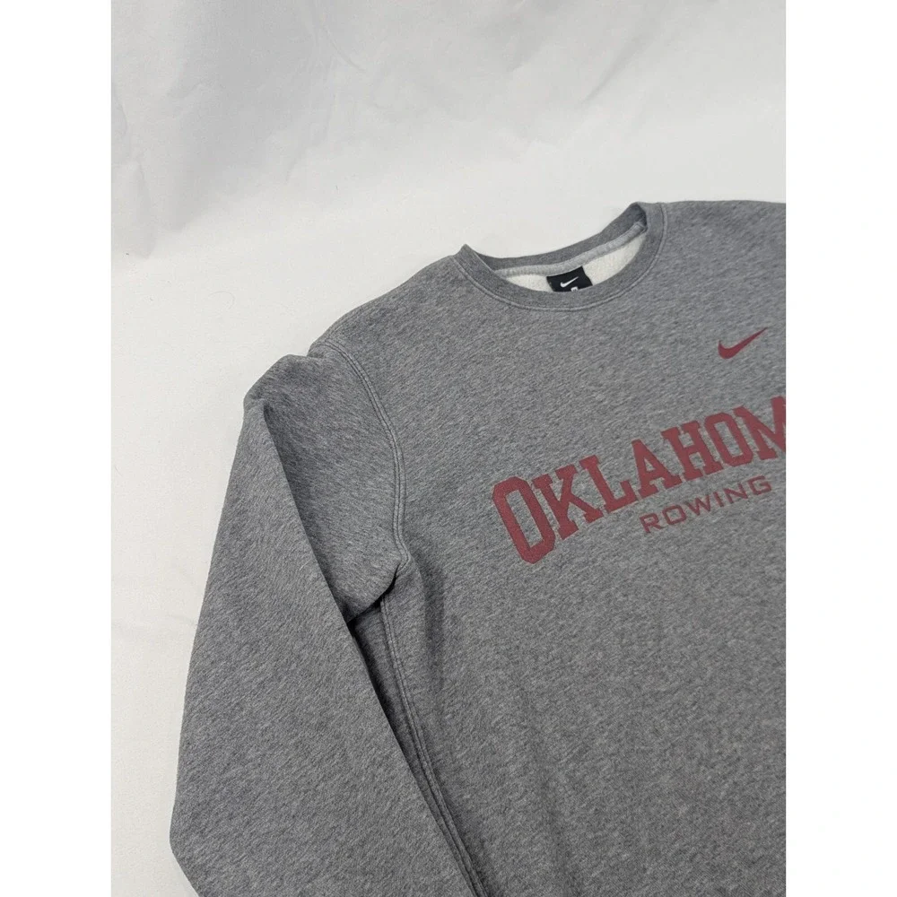 Nike Oklahoma Sooners Rowing Sweater Gray NCAA Pullover Crewneck Sweatshirt‎ Med